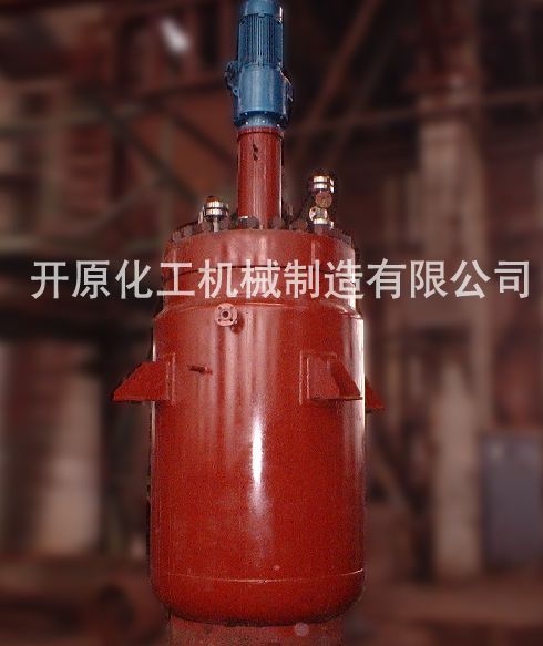 1512406616904099.jpg 反向法蘭平蓋結構磁力驅動反應釜.jpg